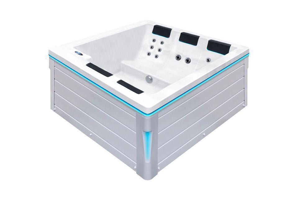 Design Spas?filters=RM272,136